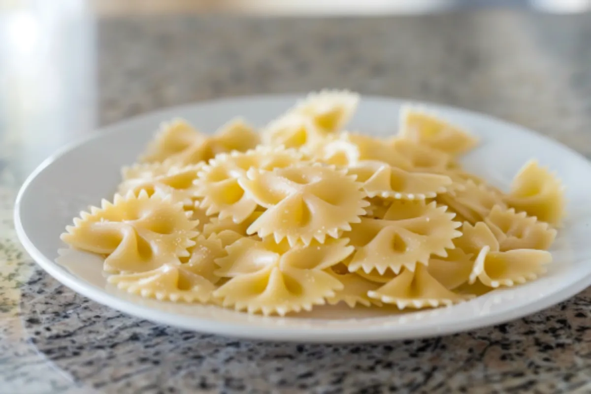 Does farfalle mean butterfly